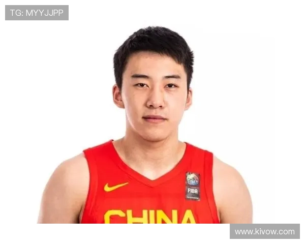 王俊杰出战22分钟7中3砍下15分8篮板5助攻2抢断全面表现引关注